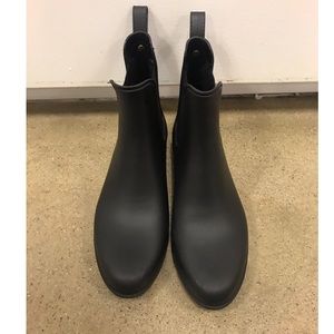 Steve Madden Chelsea Rain Boots